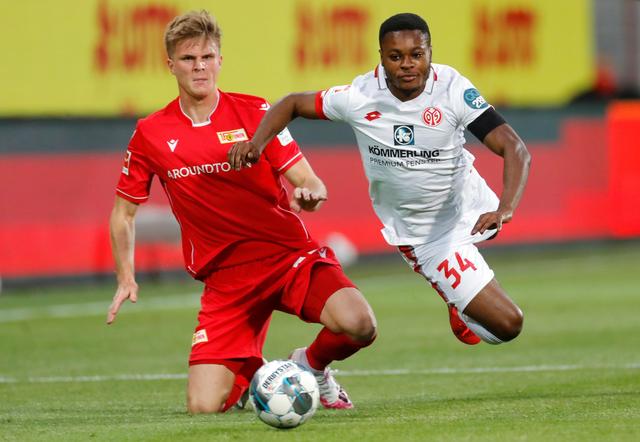 牵动着无数 牵动着无数